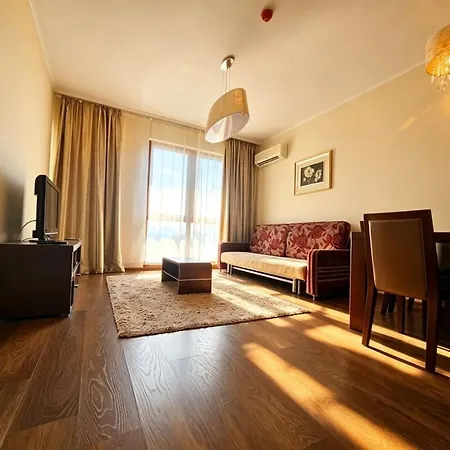 Europroperties Golden Line Apartament *