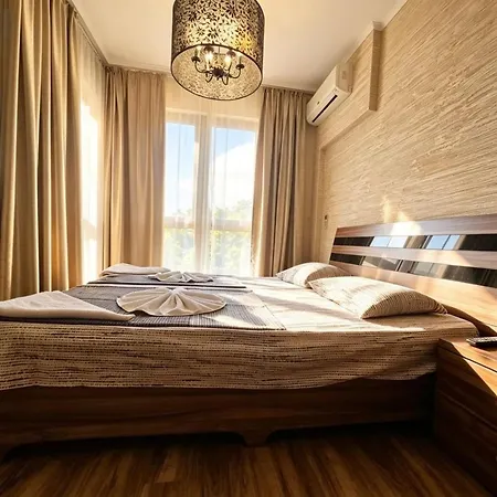 شقة Europroperties Golden Line *