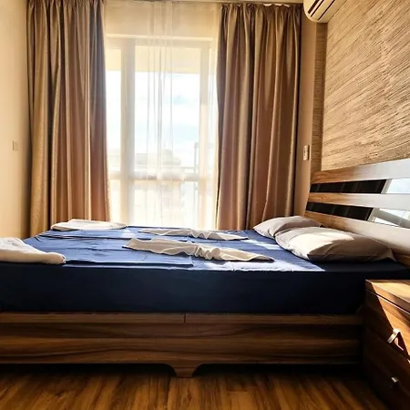 Europroperties Golden Line Apartamento *