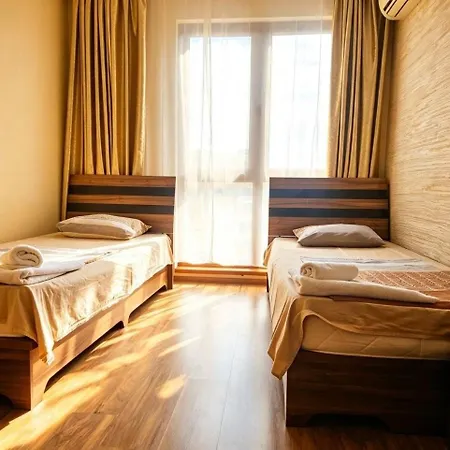 Europroperties Golden Line Апартамент