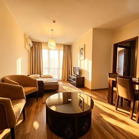 Europroperties Golden Line 아파트 *